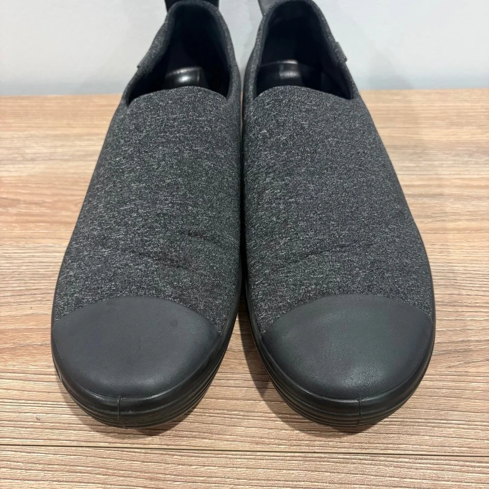 ECCO Soft 7 Gore-Tex Slip On Sneaker Women Dark Grey Size 9 Waterproof Shoes